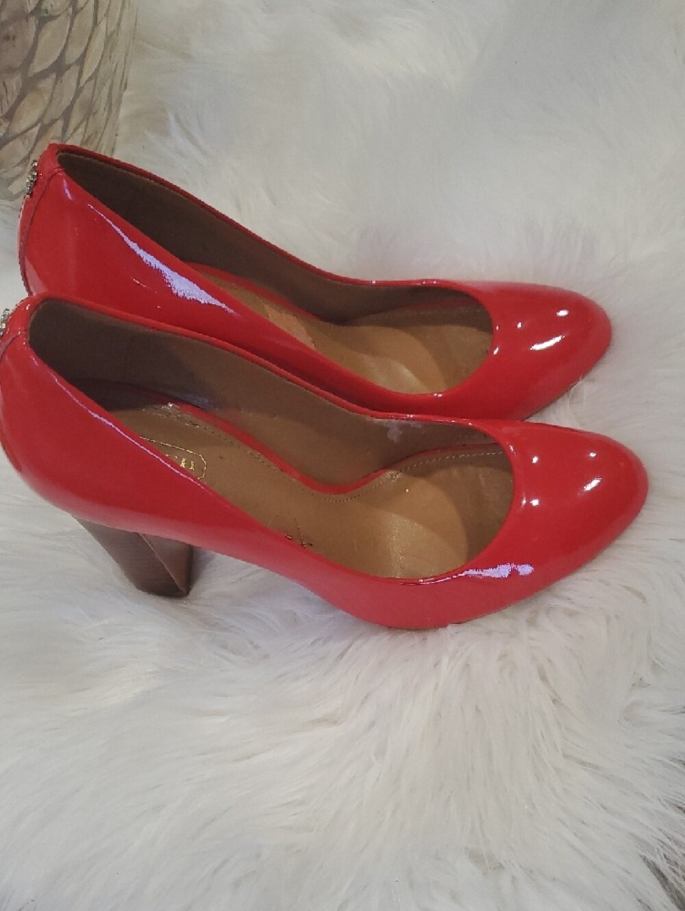 Coach Shelley Red Patent Leather Round-Toe Pumps Size 8.5 B - Picture 14 of 16